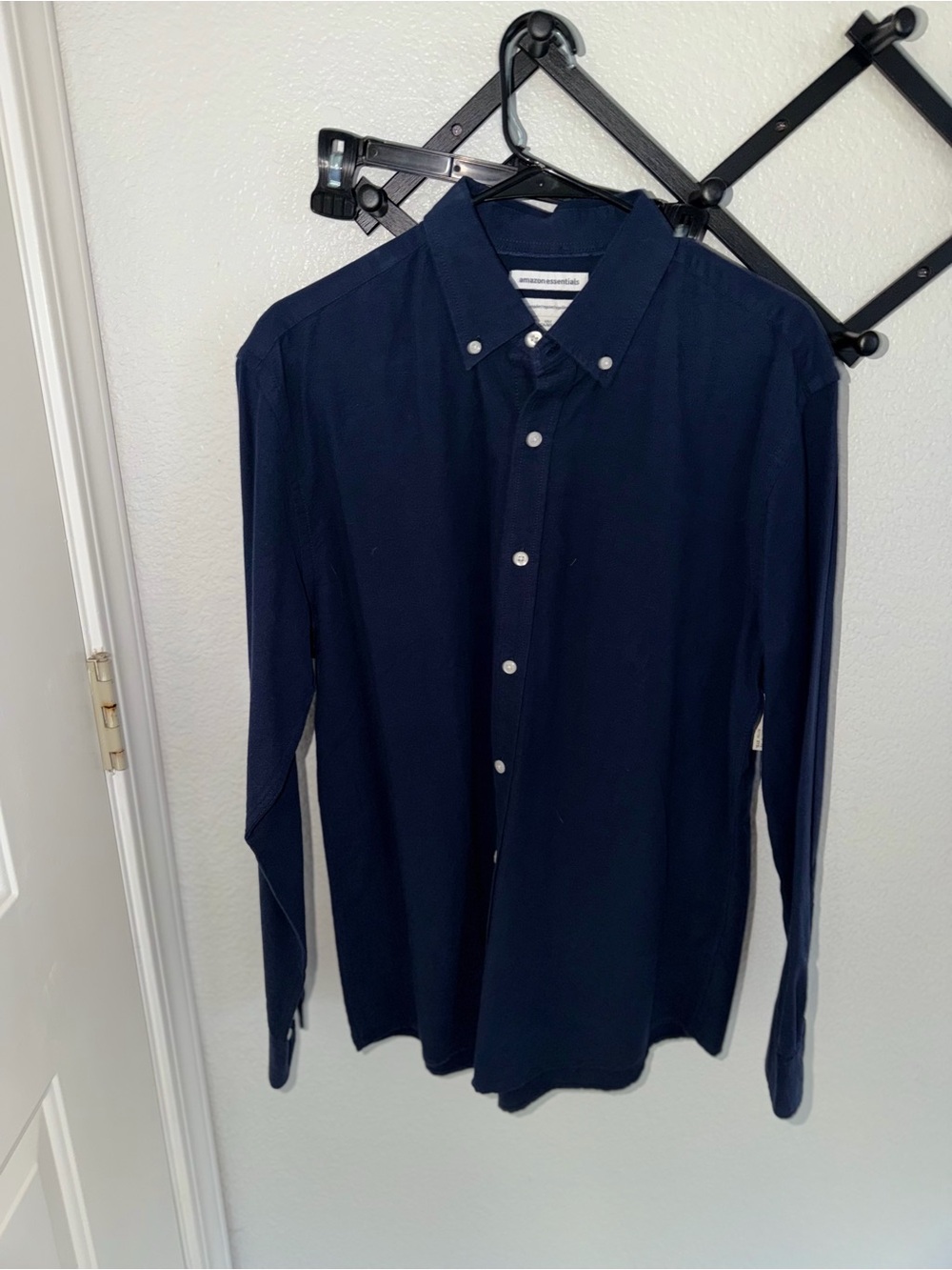 Amazon Essentials Men’s XL Navy Button Down Shirt Regular Fit Long Sleeve NWT - Picture 2 of 4